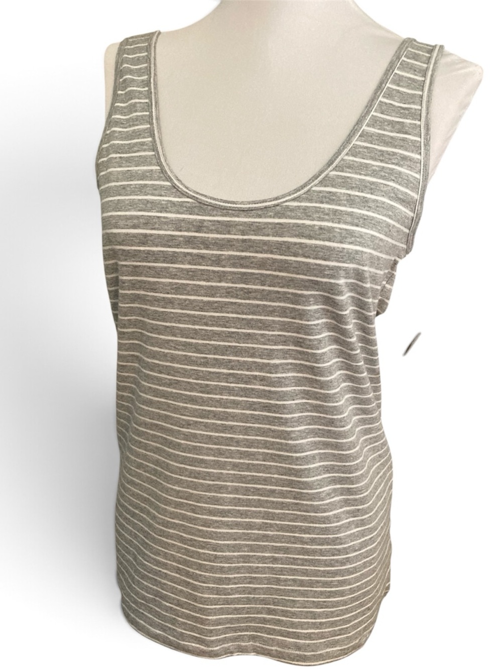 NWT Old Navy Gray & White Striped Soft Cotton Tank Top Size Medium
